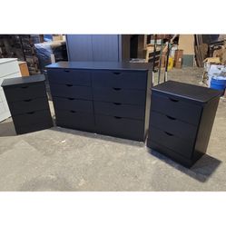 Set Dresser And Nightstands 