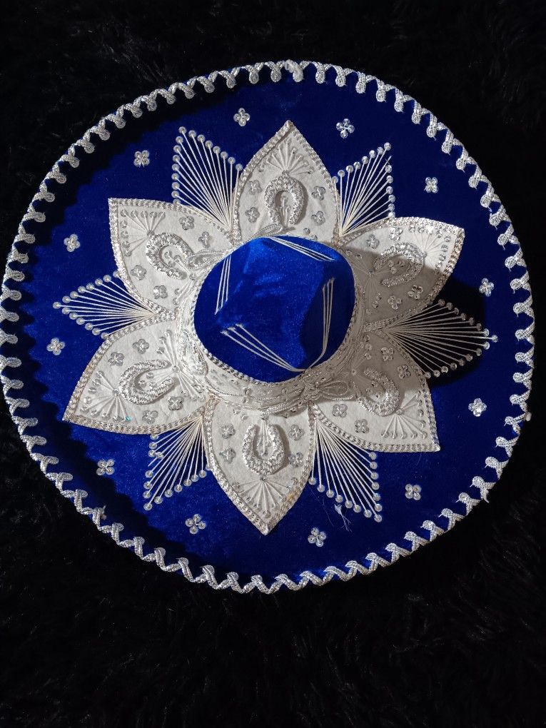 Sombrero De Charro  No Estan Dan̈ados