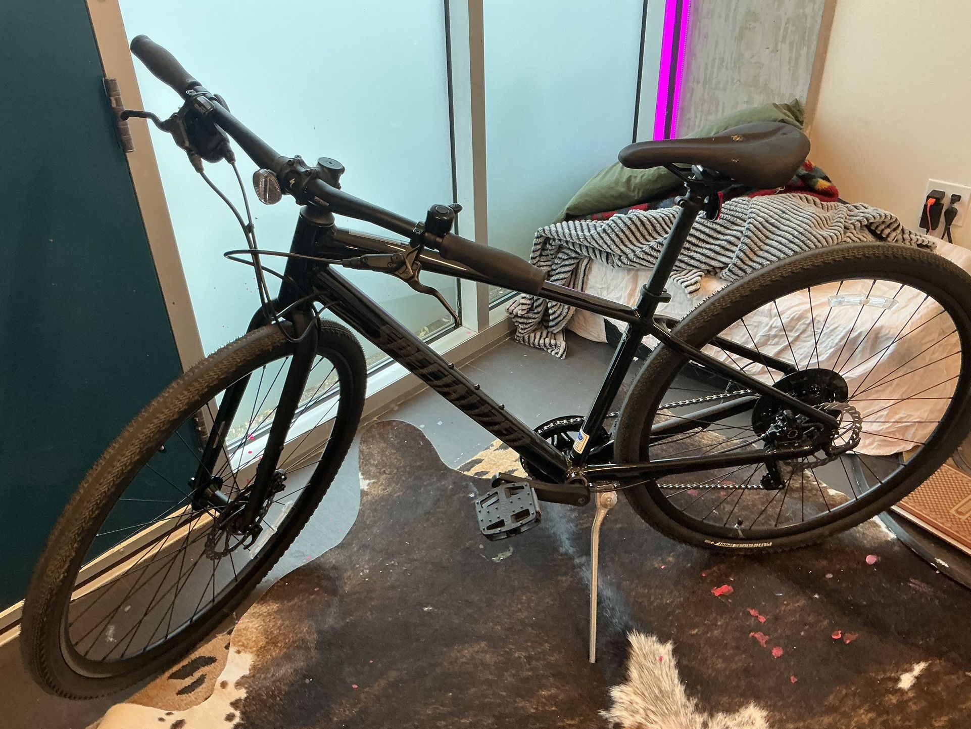 XS Specialized Sirrus X