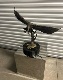 Bronze Eagle Statue