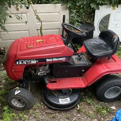 grass cutting tractor