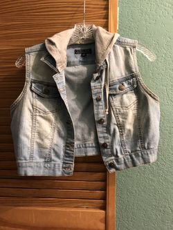 Jean vest with hood