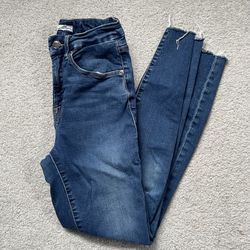 Size 2/26 Good American High Rise Skinny Jeans