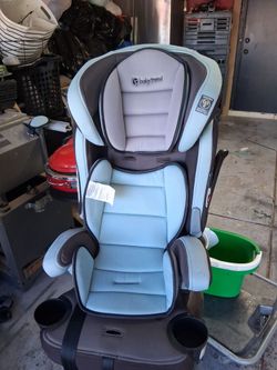 Babytrend never used car seat!!