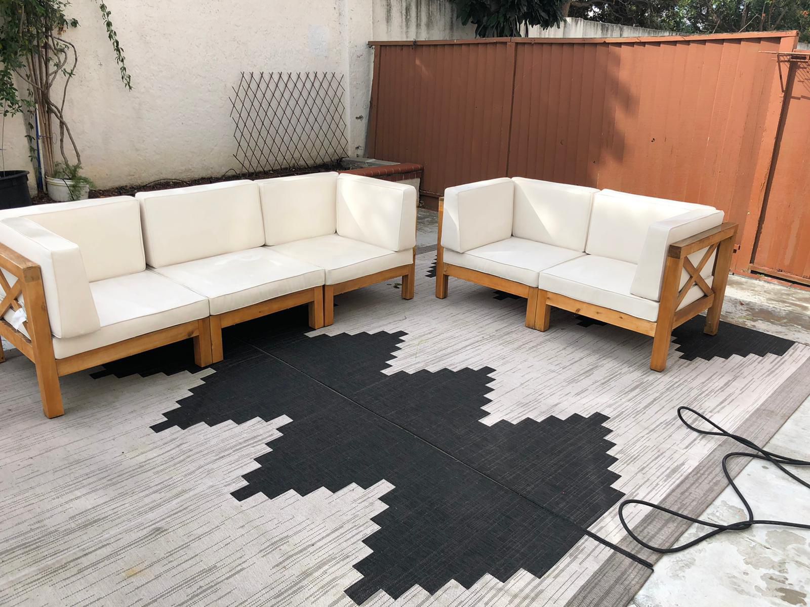 Backyard Sofa Set