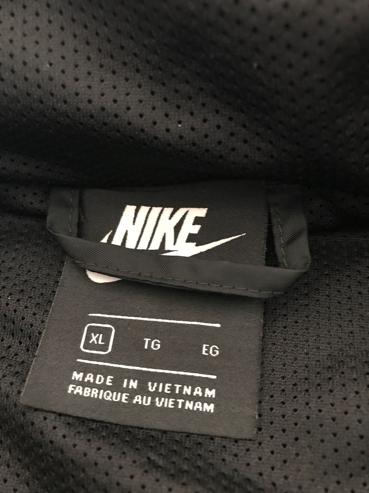 Nike raincoat xl
