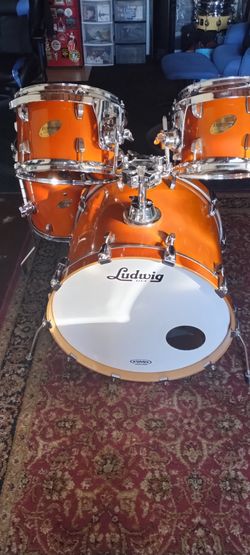 Ludwig 4pc. Drum Kit (Shells & Mounting hdwr.).