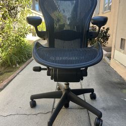 Fully Loaded Herman Miller Aeron B