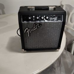 Fender Frontman 10G Guitar Amp 