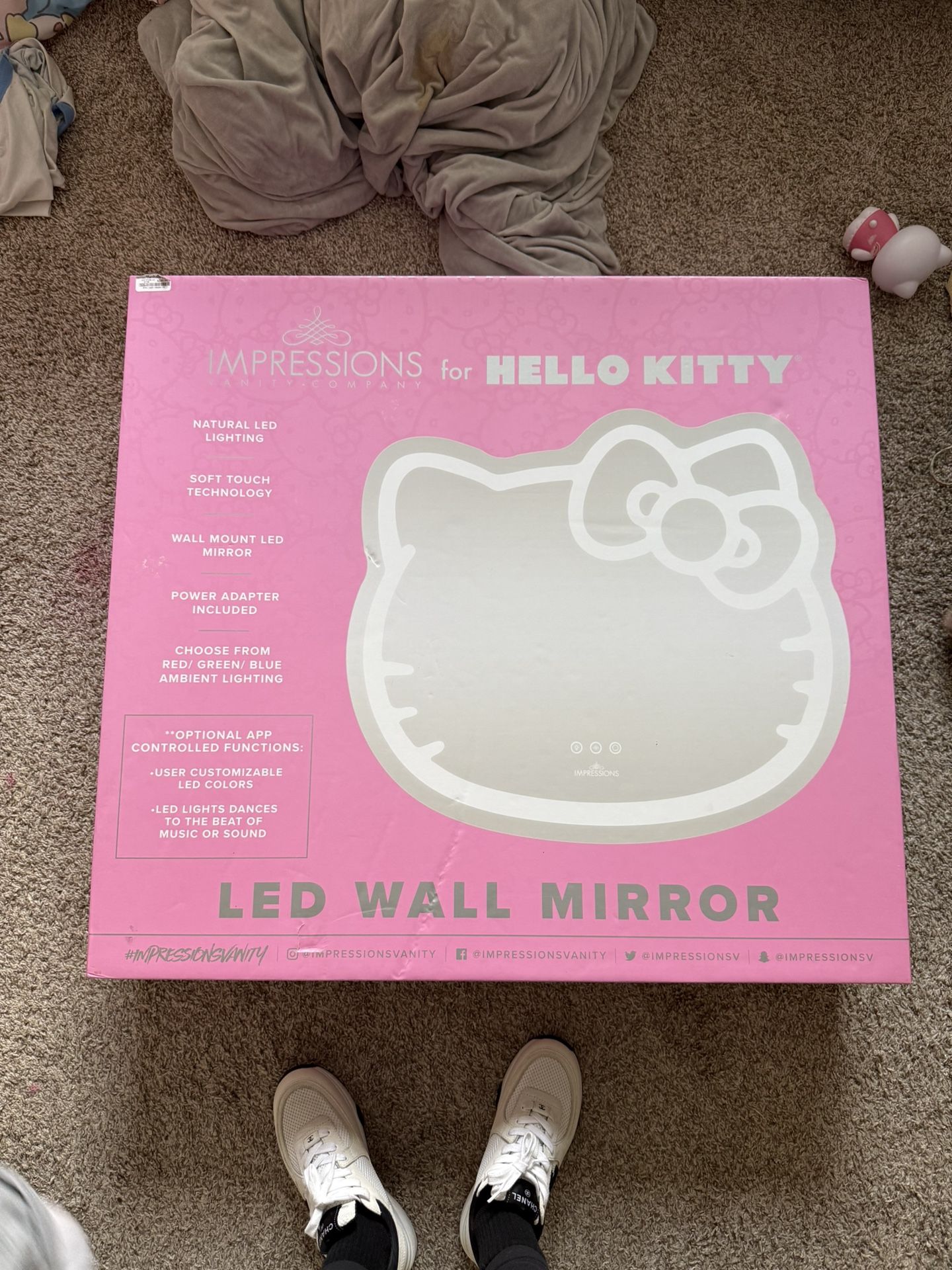Hello Kitty Impressions Mirror