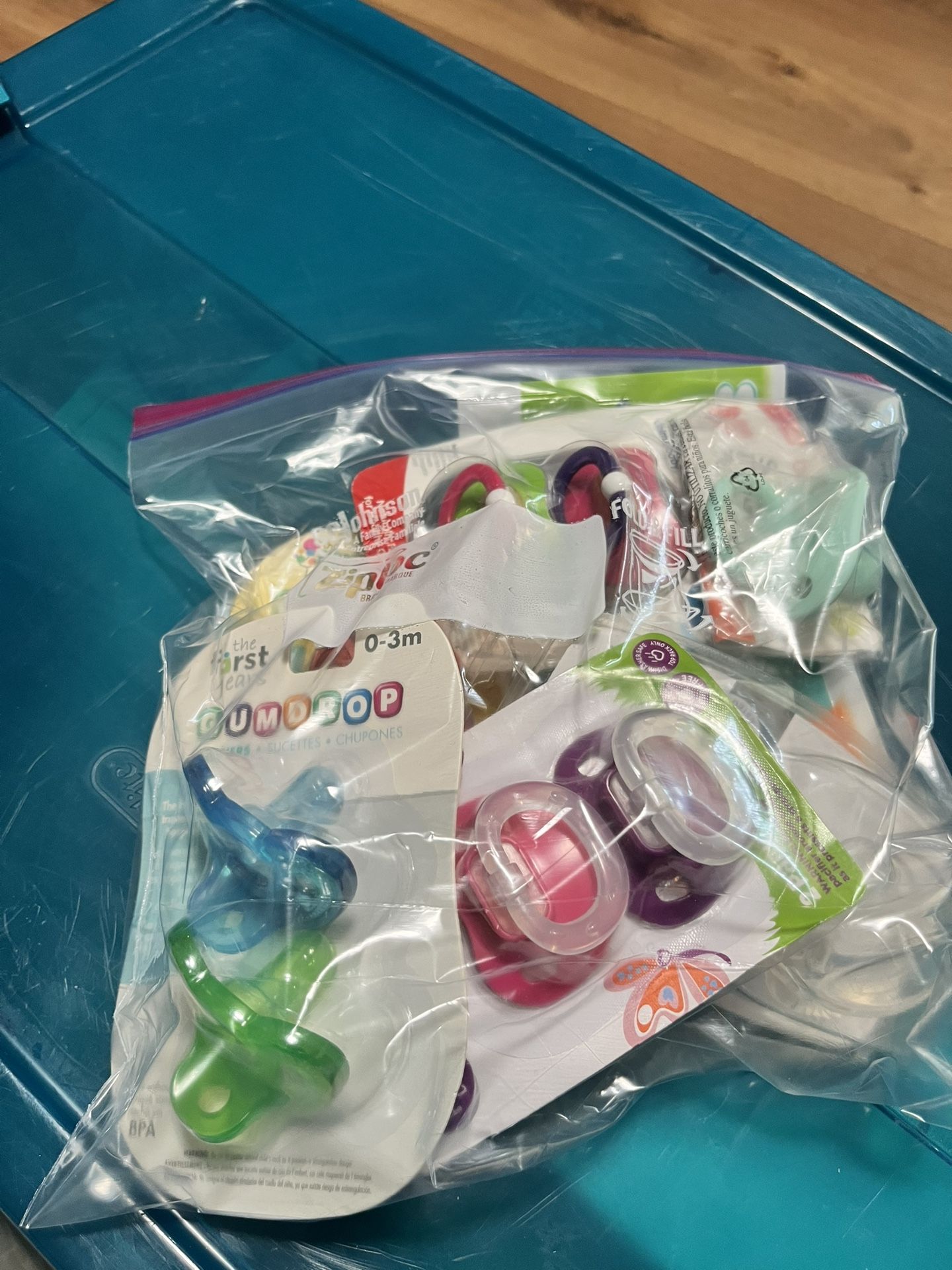 Brand New Pacifiers Including Wubbanub