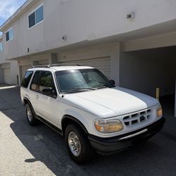1998 Ford Explorer Sport