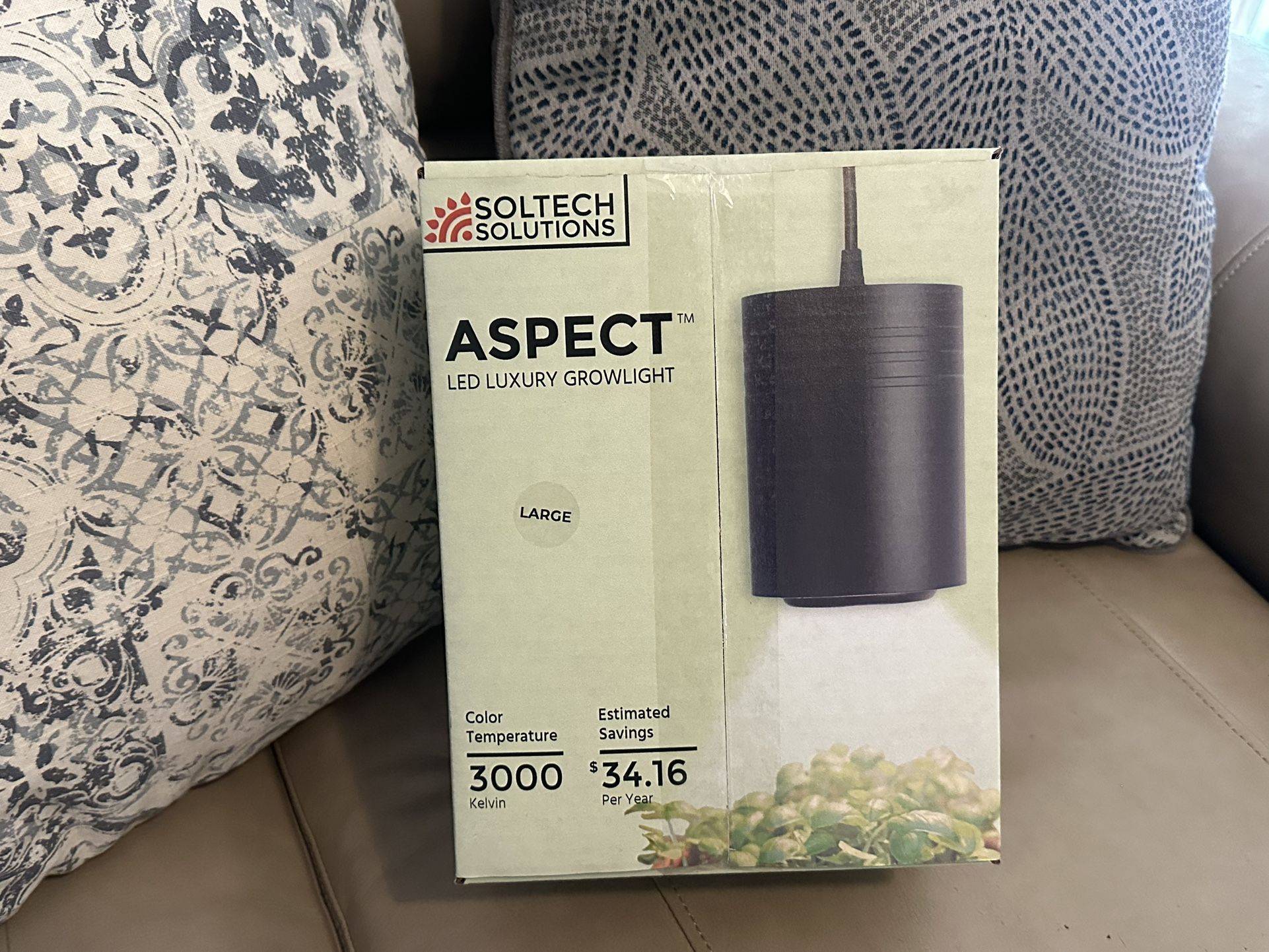 Aspect Luxury Grow Lamp (Large + Full Spectrum)