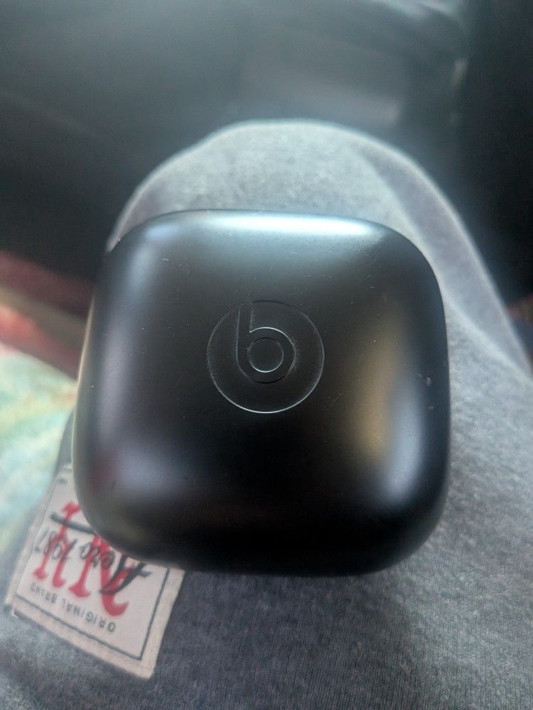 Apple Beats Powerbeats Pro