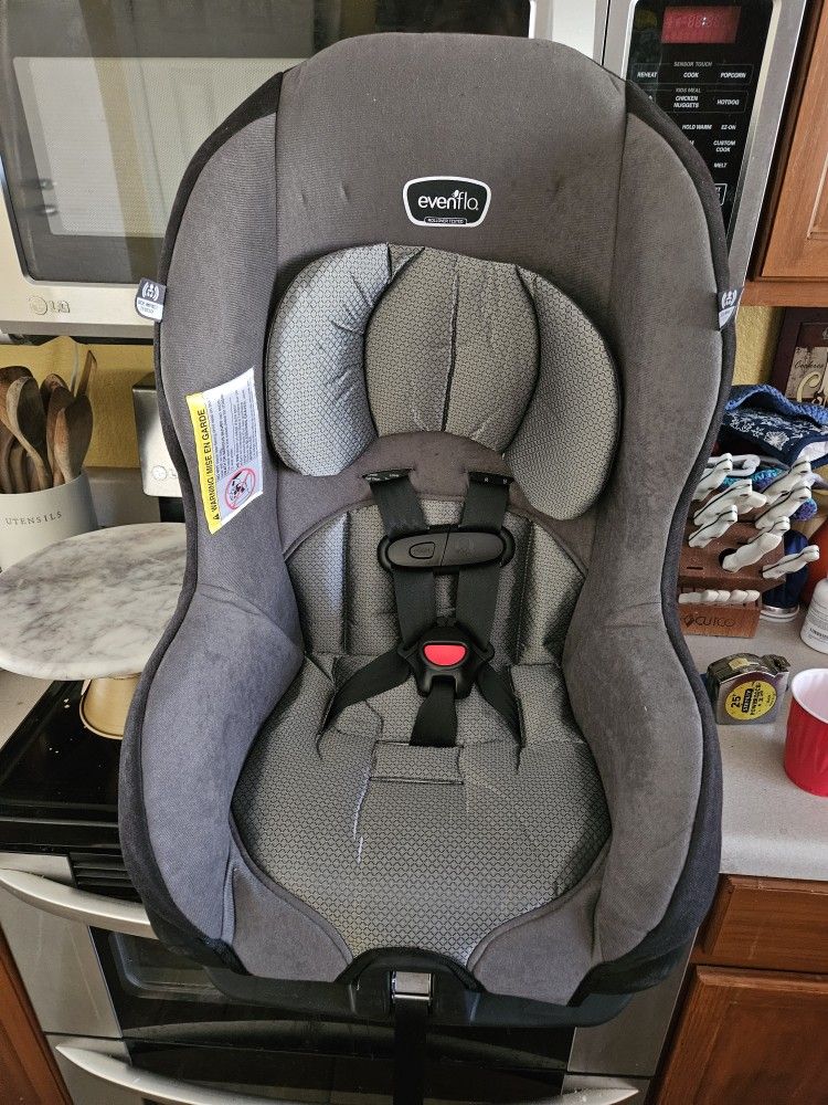uppababy memorial day sale UPPAbaby Vista V2 + Mesa V3 Travel System Bundle main image 0