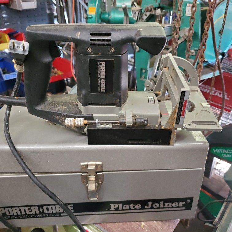 Made In The USA,  Porter Cable Bisquit cuter / Plate Jointer , With Original Case 