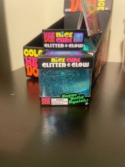 Needoh nice cube glitter glow