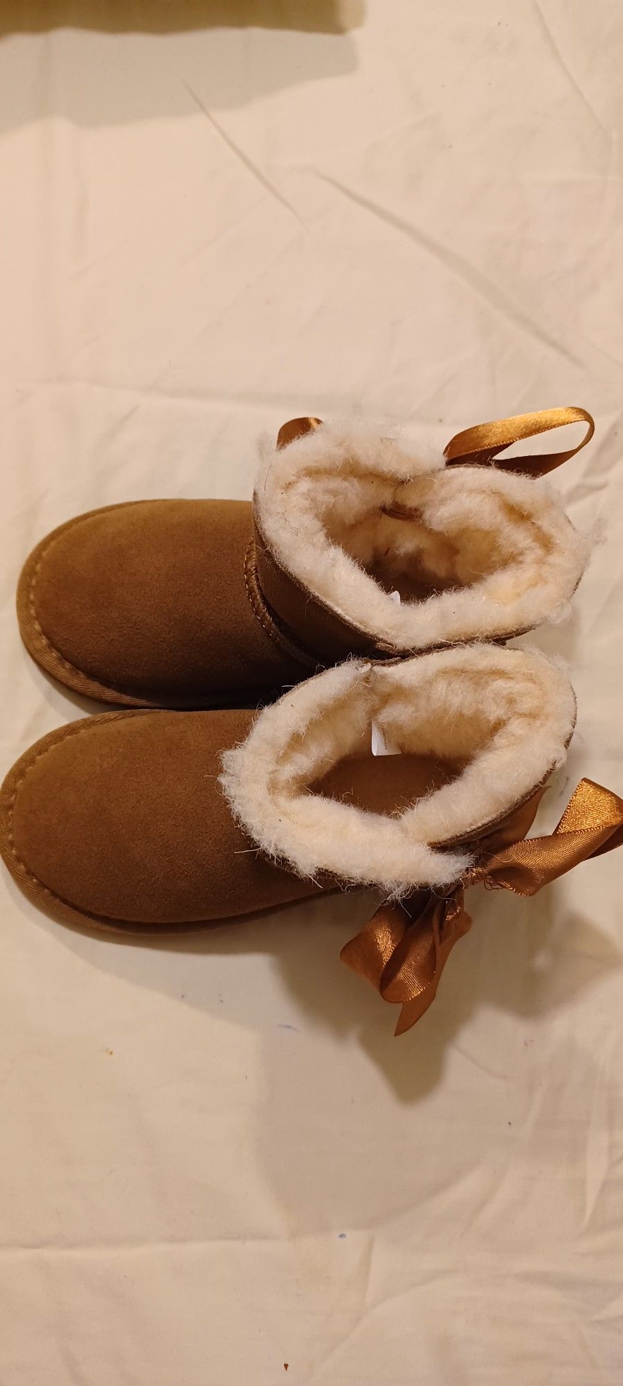 Paw by Bearpaw