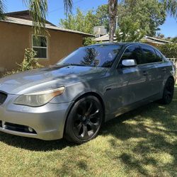 2004 BMW 525i