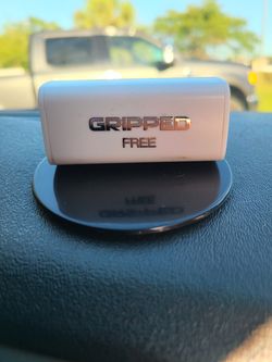 GRIPPED FREE