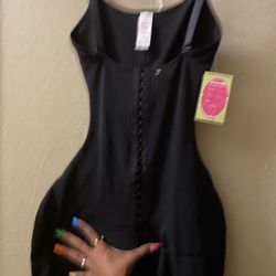 Columbia Body Suit  Sz Sml