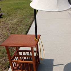 End Table With Lamp , Magazine Holder