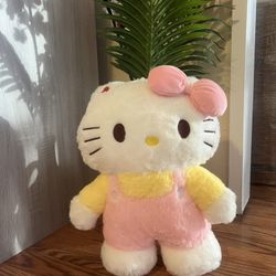 Cute hello Kitty plushy