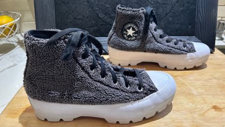 Converse Chuck Taylor All Star Lugged Sherpa high-top sneakers, featuring a cozy gray fuzzy upper and a chunky lugged platform sole size 8