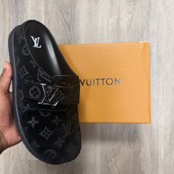 Louis Vuitton Clogs Sz 9,10