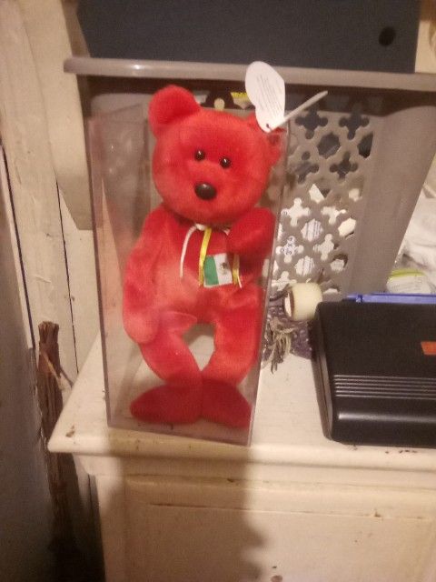 Beenie Baby.  Red Teddy Bear . 02/05/1999