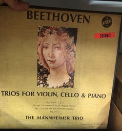 Beethoven- Trios for violin,cello & piano. The Manheimer Trio