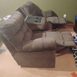 Nice Comfortable Reclining Sofa