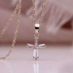 N129- Religious Necklace With Cross Pendant – Gold!