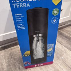 SODASTREAM TERRA MAKER IN BOX JUST THE MAKER NEW