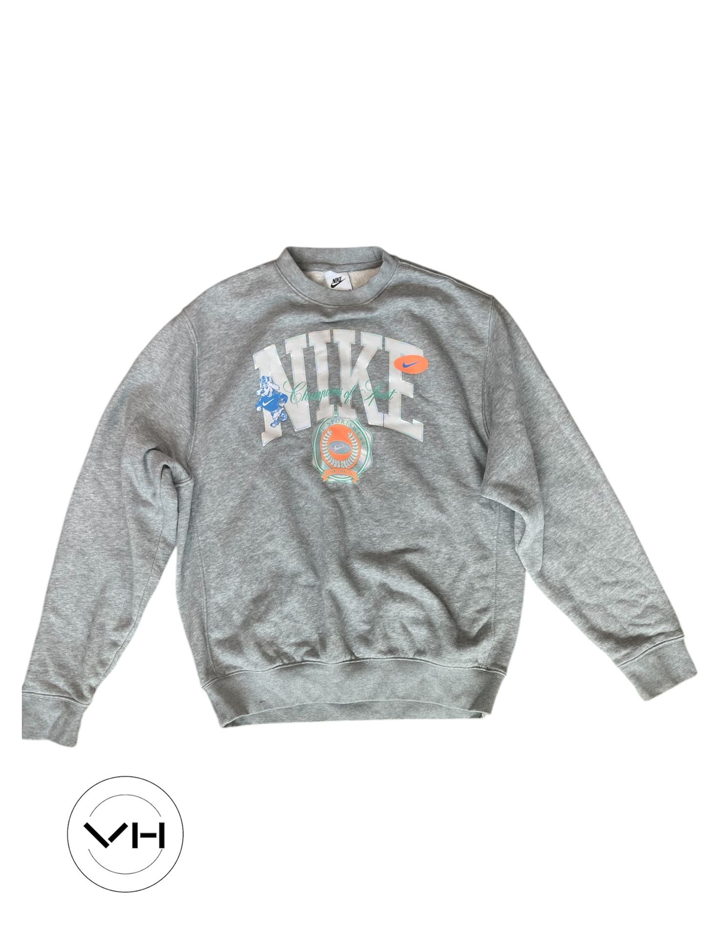 Nike Sportswear Club Champions of Sport Sweatshirt