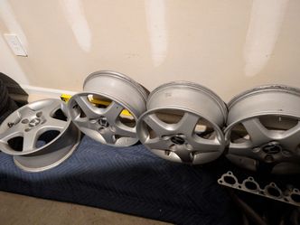 15 inch 4 lug Honda wheels