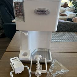 Cuisinart Soft Serve Ice Cream Maker ( Brand New )