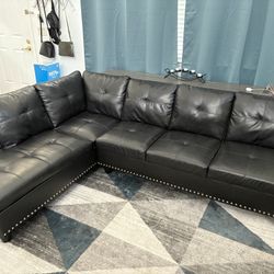 L Shaped Sectional Couch 
