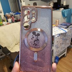 Samsung Galaxy S24 Cover Mickey Butterfly