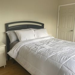 Queen bed frame, mattress, and box spring