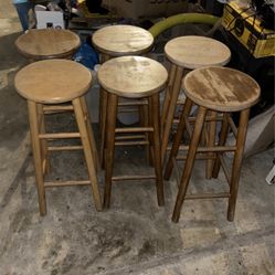 6 Bar Stools