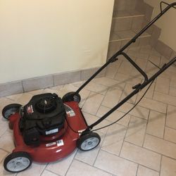 Yard Machines 11A-BOBL700 20 in. 125cc Gas Lawn Mower