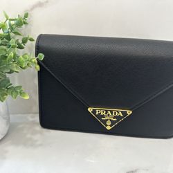 Beautiful Black Bag ! 