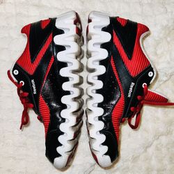 Very nice women’s shoes size (3) is good for size(6)only $15