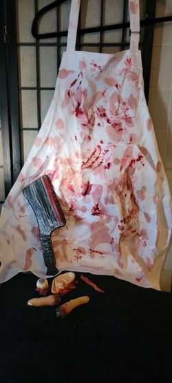 Halloween Adult Apron With Accessories