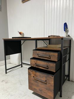 New Desk!!! Escritorio Nuevo!!