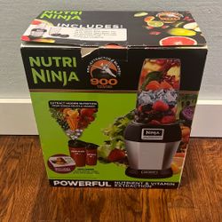 Nutri Ninja Bl456 Blender -New In Box