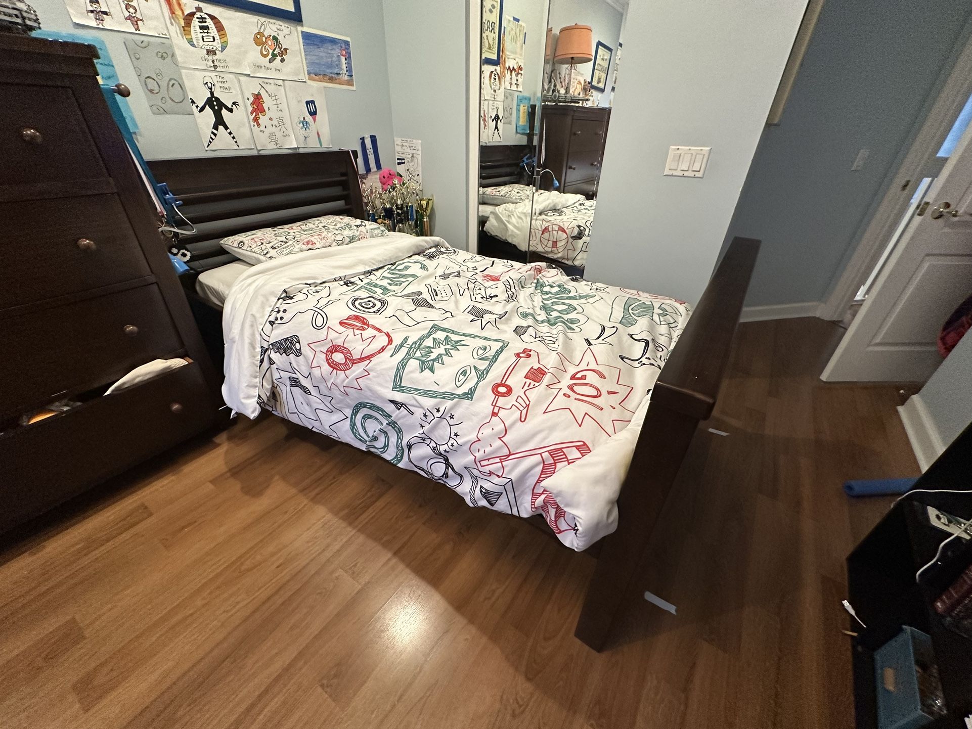 Twin Beds/Bunk Bed