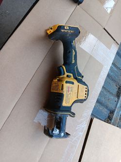 Dewalt compact sawzall 20v