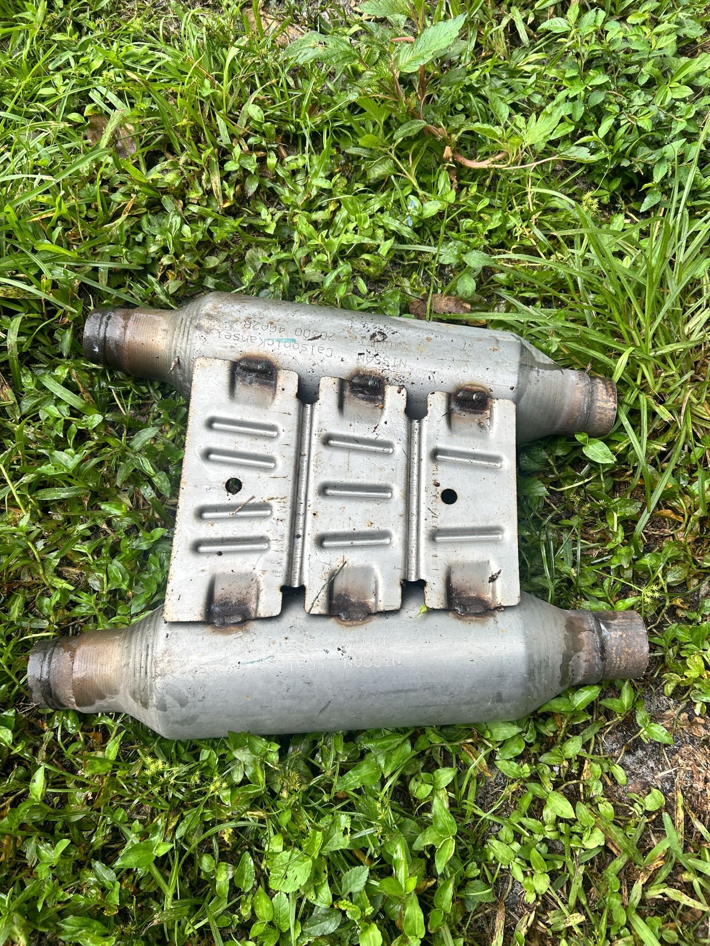 OEM INFINITI Q50 Resonator